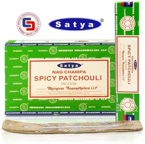 Satya Spicy Patchouli Incense Sticks 12 Pack with Wooden Holder
