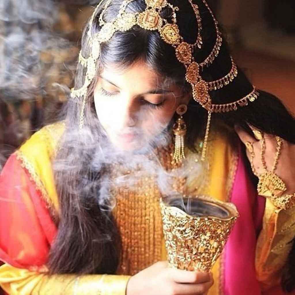 Mamoul Rose Oud Incense 80g Pressed Disks