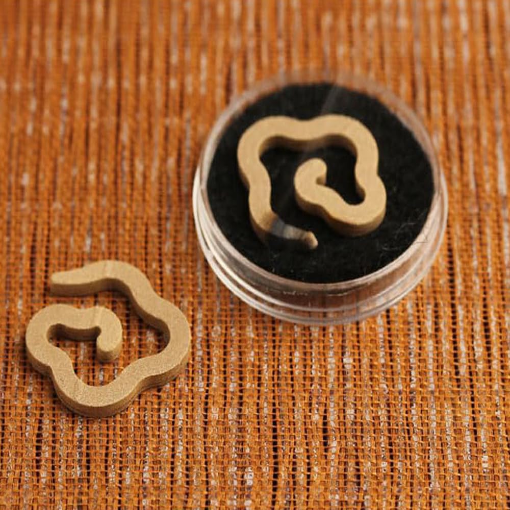 Natural Agarwood Coil Incense with 10 Packets in a Small Jar