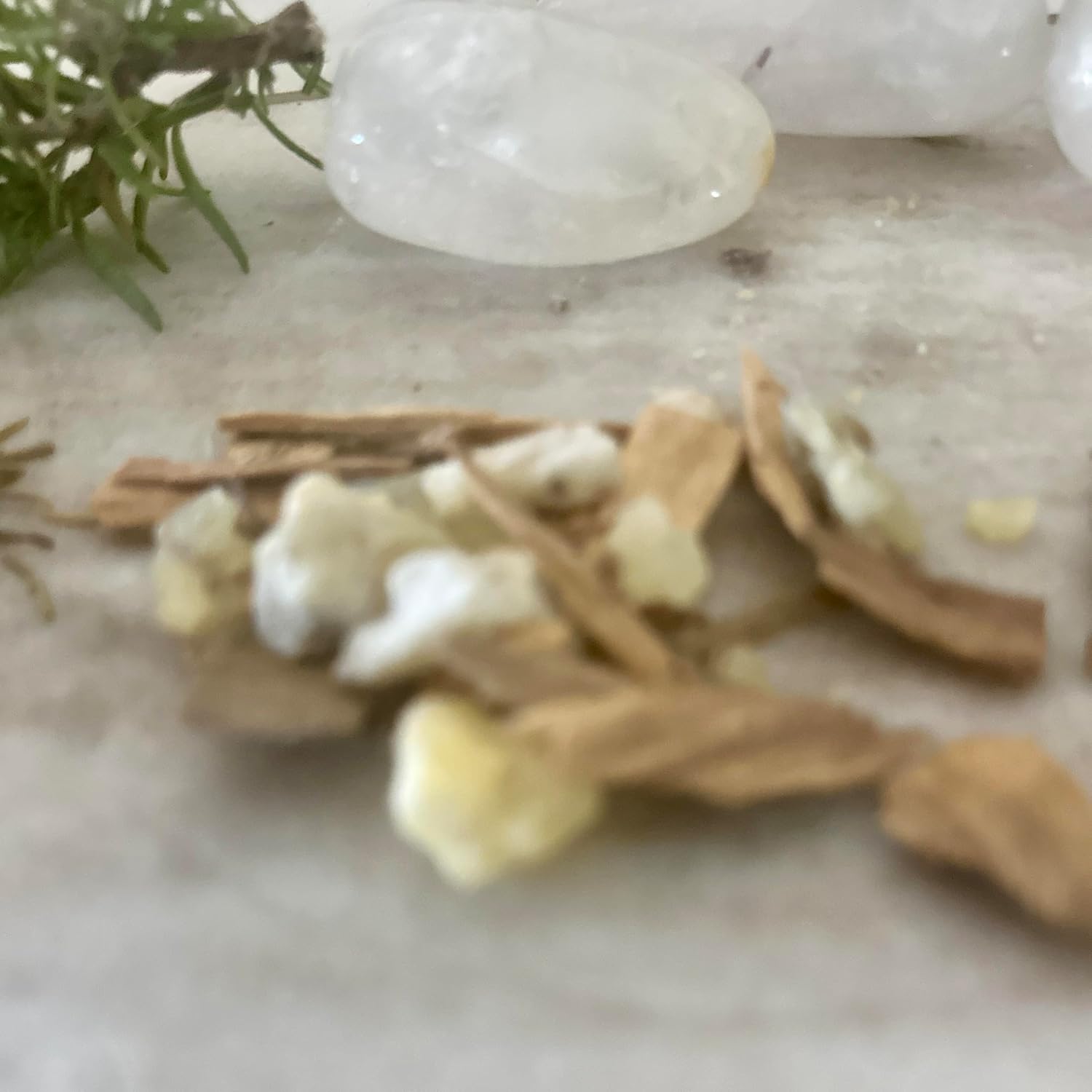 Amae Incense Pure Copal Resin Palo Santo Combo 119 oz