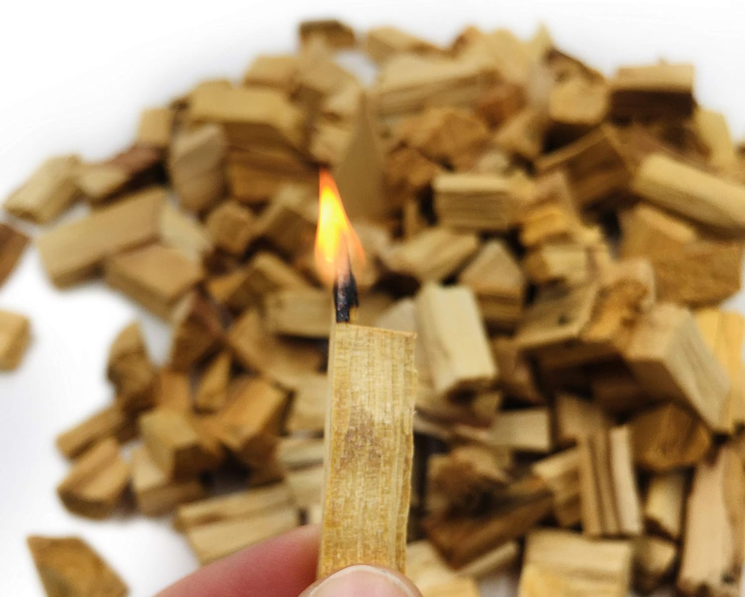 Palo Santo Wood Incense Chips - 1 Ounce Natural Holy Wood for Purification and Relaxation